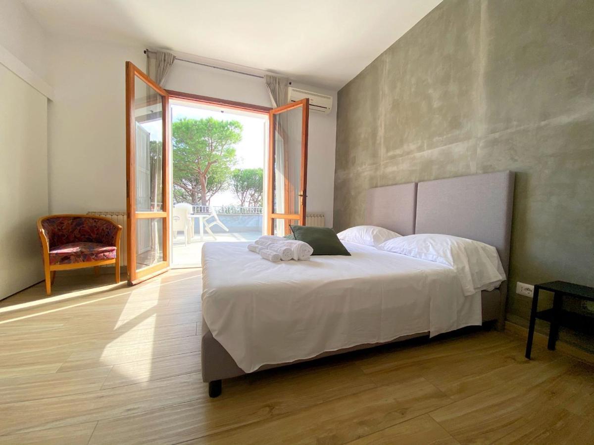Camping Village Mar Y Sierra San Costanzo Eksteriør billede