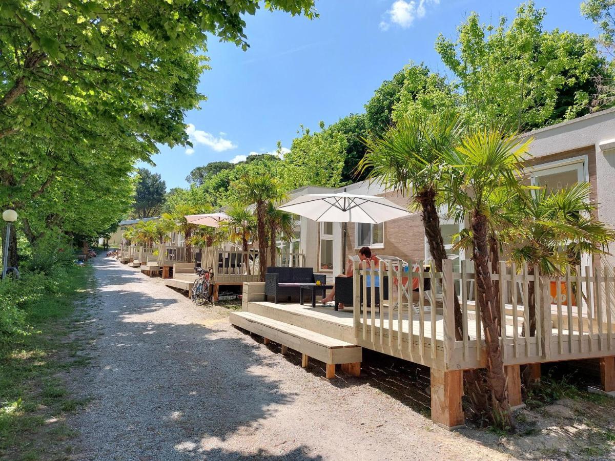Camping Village Mar Y Sierra San Costanzo Eksteriør billede